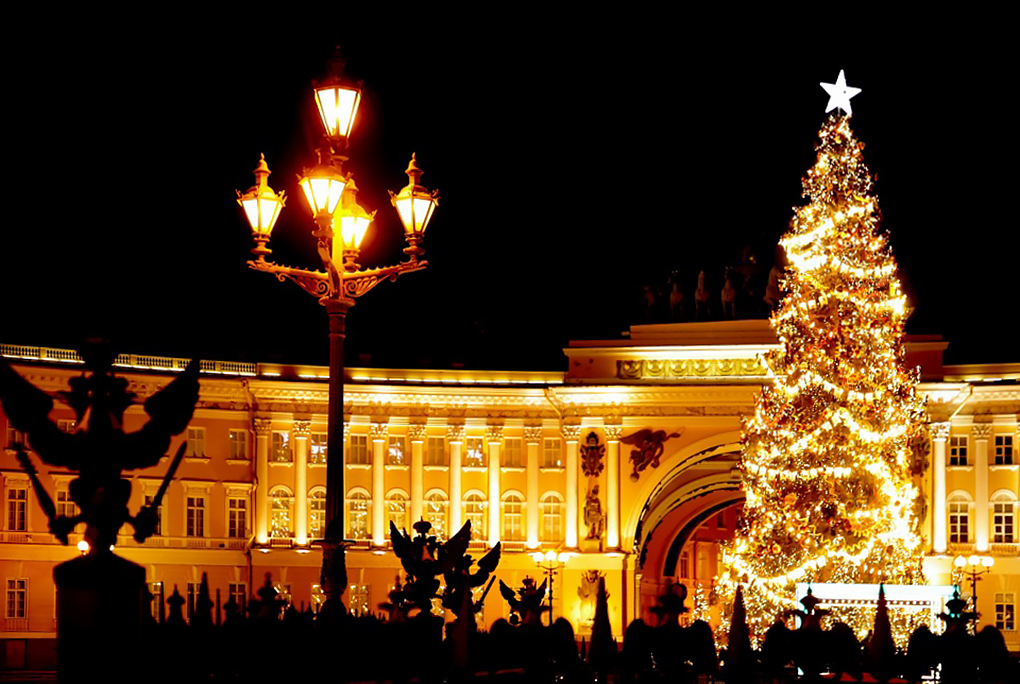  В новогодние праздники петербуржцы спешат поздравить родных и близких