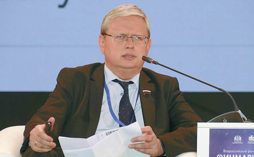 Михаил Делягин: «Учитесь делать сервис для людей с низким доходом»