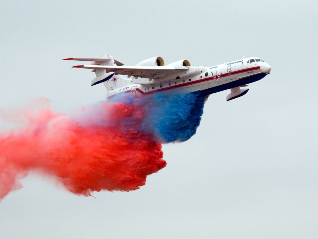 Российский самолёт-амфибия Бе-200 «Альтаир» Российский самолёт-амфибия Бе-200 «Альтаир»