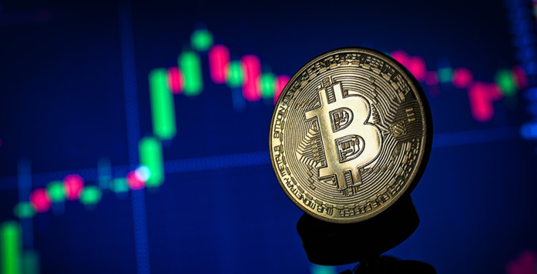 Биткоин достиг рекордных $112 тыс.