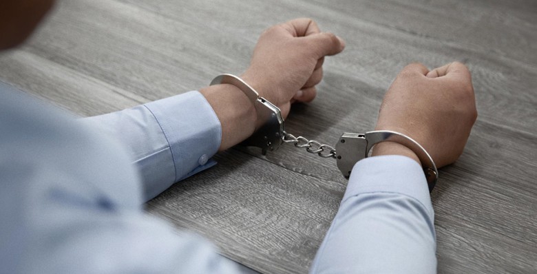 Из Турции депортировали обвиняемого в попытке мошенничества на 400 млн рублей 