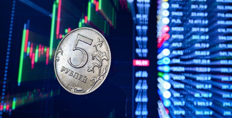 Аналитики ухудшили прогноз по инфляции и срокам снижения ключевой ставки