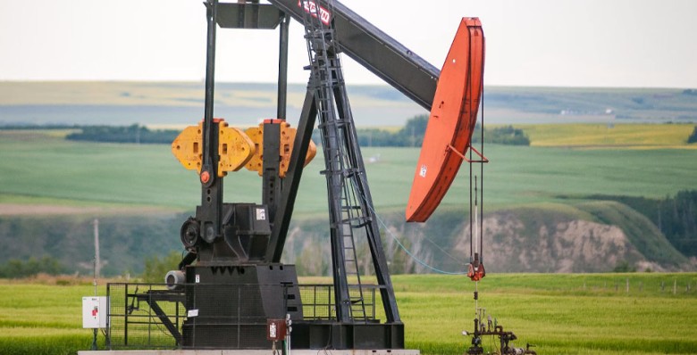 МЭА понизило оценку роста спроса на нефть в 2024 г. до 900 тыс. б/с