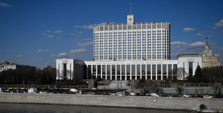 Правительство дополнительно выделило 392 млн рублей на выплаты потерявшим жилье курянам