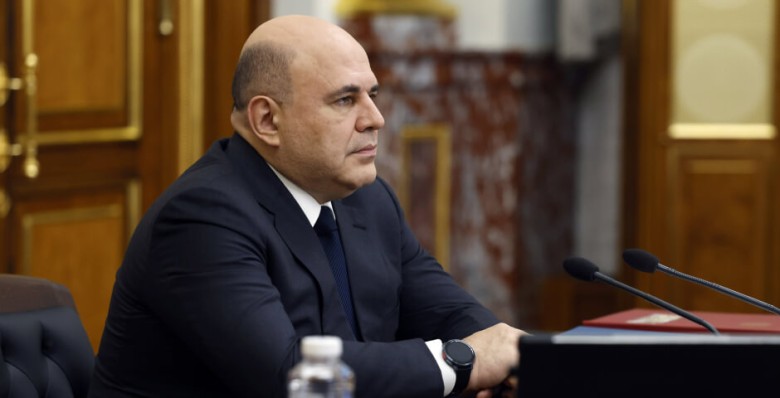 Михаил Мишустин призвал быстрее наладить массовый выпуск передовых самолетов
