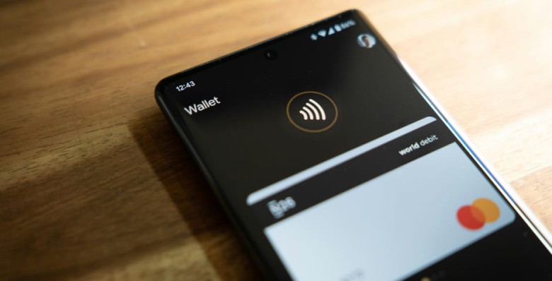 Мошенники украли у россиян 40 млн рублей через NFC