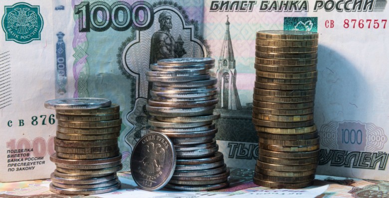 Прожиточный минимум в 2025 г. повысится до 17,7 тыс. рублей, его привязали к медианному доходу