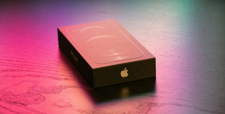 Apple хочет повысить цены на новые iPhone из-за торговых пошлин