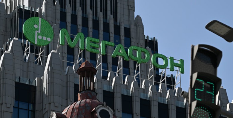 ФАС обязала МТС и «Мегафон» отменить роуминг в Крыму