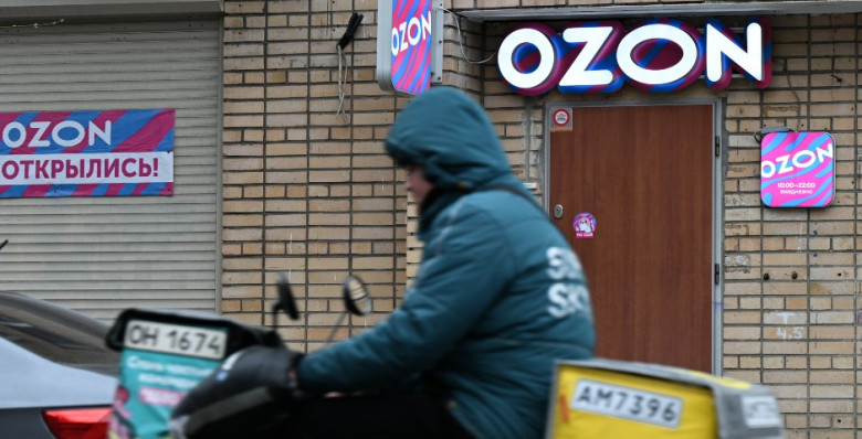 «Яндекс» и Ozon прокомментировали попадание их банков под санкции ЕС