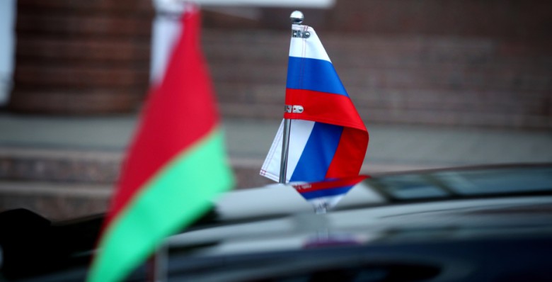 Дмитрий Мезенцев заявил о важности снятия барьеров в товарообороте РФ и Белоруссии