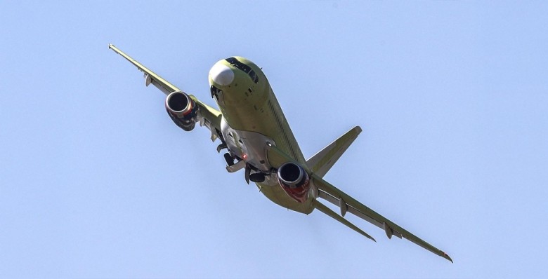 SJ-100 с импортозамещенными деталями поднялся на высоту более 12 тыс. м