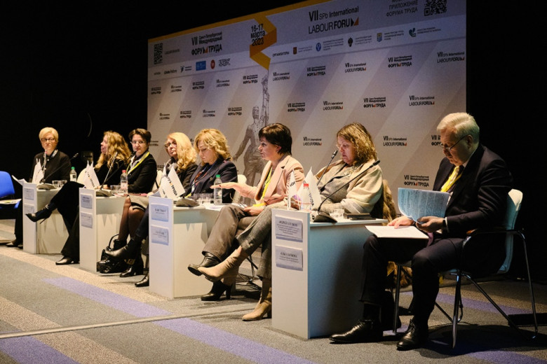 Медиатека журнала Эксперт