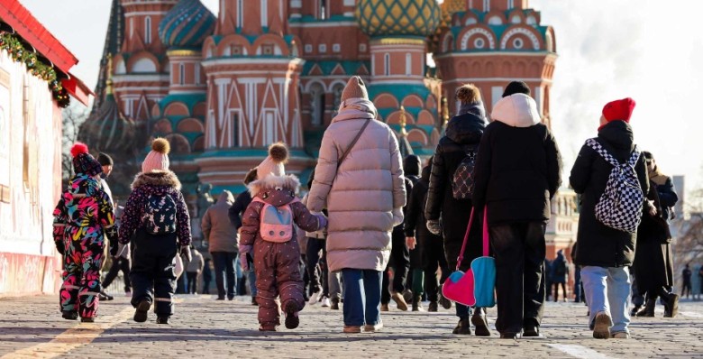 «Наша задача — повысить уровень рождаемости хотя бы на полпоколения»
