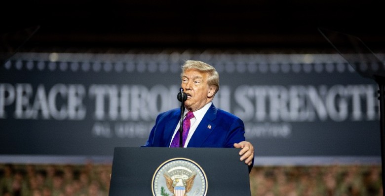 Дональд Трамп: Россия и Украина немедленно начнут переговоры о прекращении огня