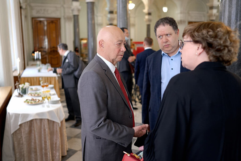 Медиатека журнала Эксперт