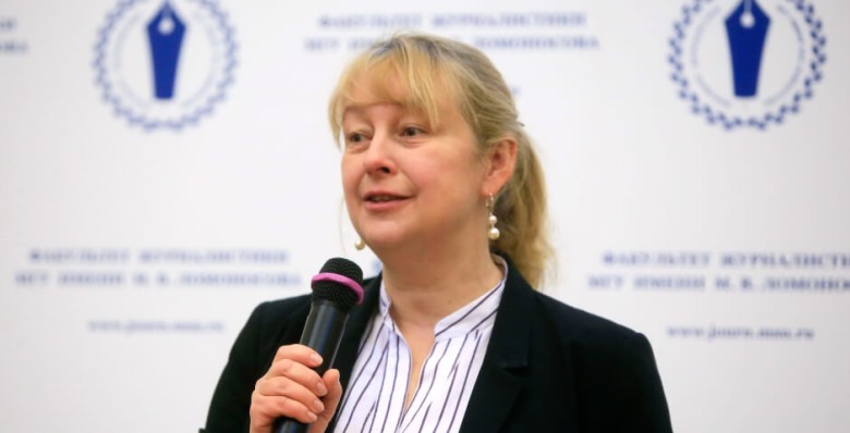 Елена Вартанова: «Журналистам не надо отчаиваться»
