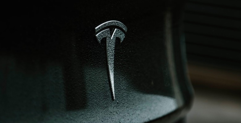 Reuters: Tesla выпустит новый электромобиль Redwood в середине 2025 г.