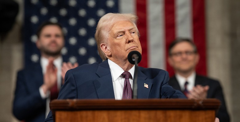 Axios узнал об отказе Дональда Трампа вводить санкции против России