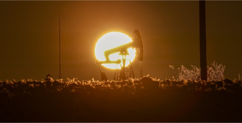 Фондовый и нефтяной рынки отреагировали на новые пошлины США