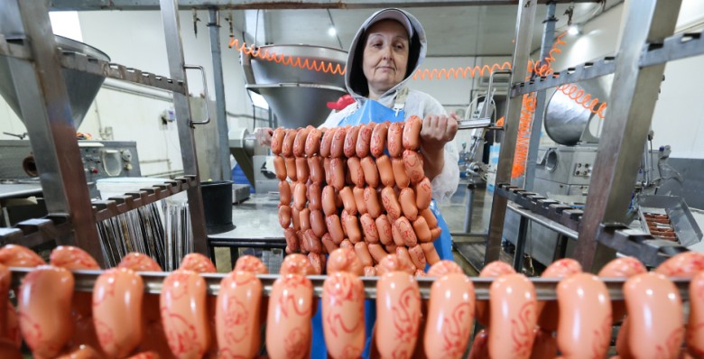 Колбасный экспорт РФ в январе-апреле вырос на 21%