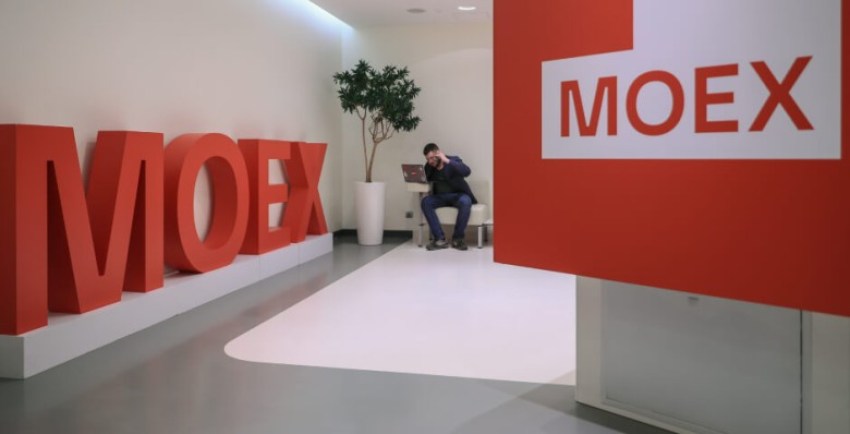 Золото попало в девятку