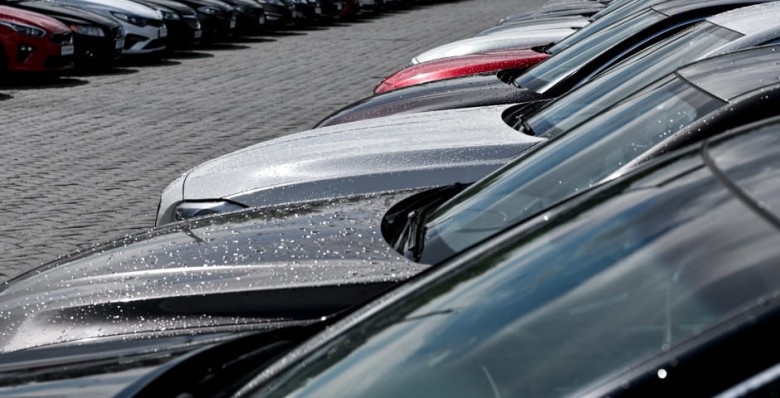 «Автоваз» ждет падения легкового авторынка РФ на 21-30%