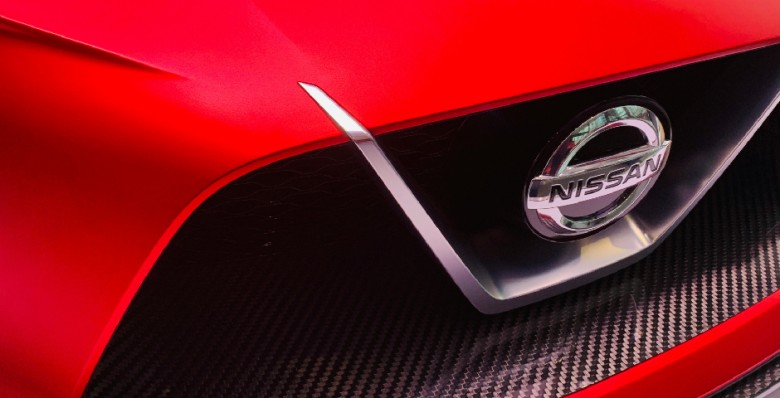 Bloomberg узнал детали подготовки Nissan к слиянию с Honda