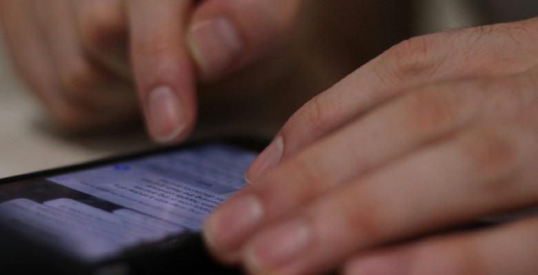 Мошенники начали взламывать телефоны с помощью вируса через WhatsApp