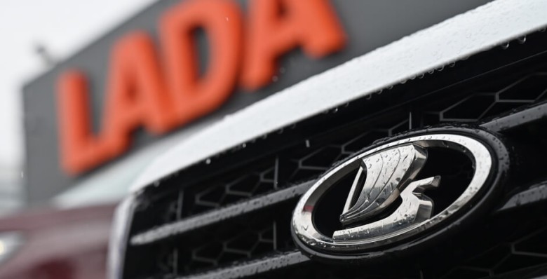 «АвтоВАЗ»: в сеть попали данные более 32 тыс. владельцев Lada