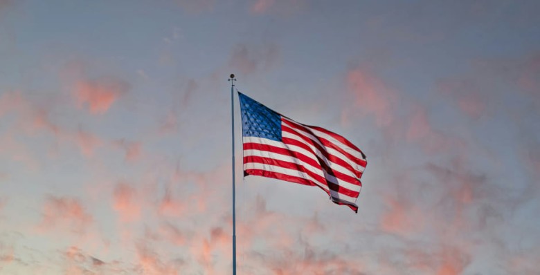 Дональд Трамп приостановил оказание помощи на развитие другим странам