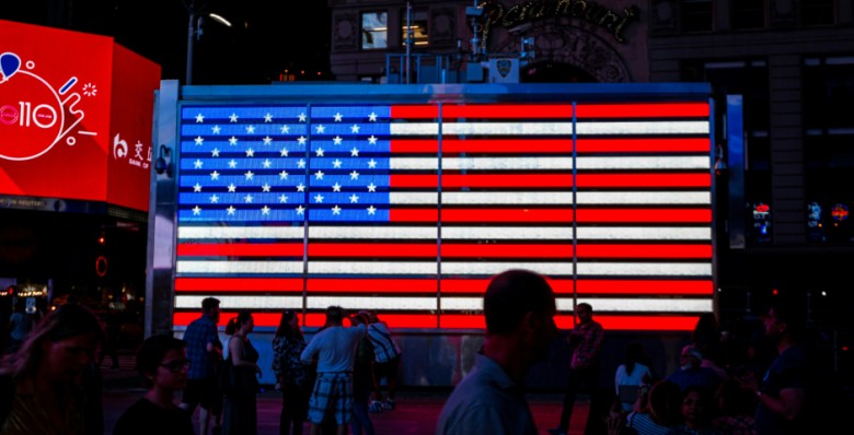 Дефицит бюджета США в марте сократился на 38%