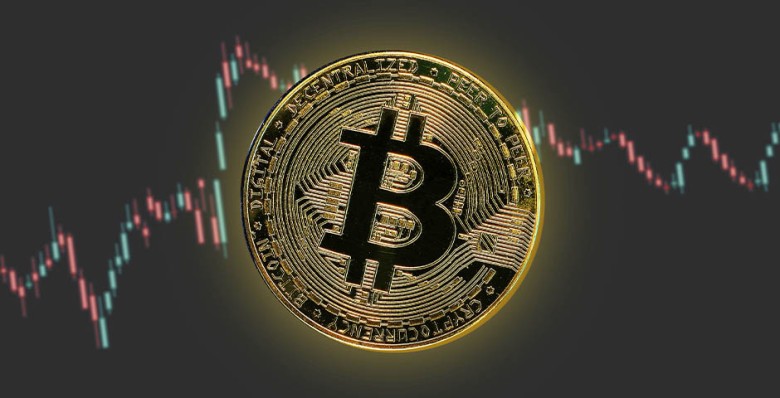 Цена биткоина превысила $57 тыс. впервые с конца 2021 г.