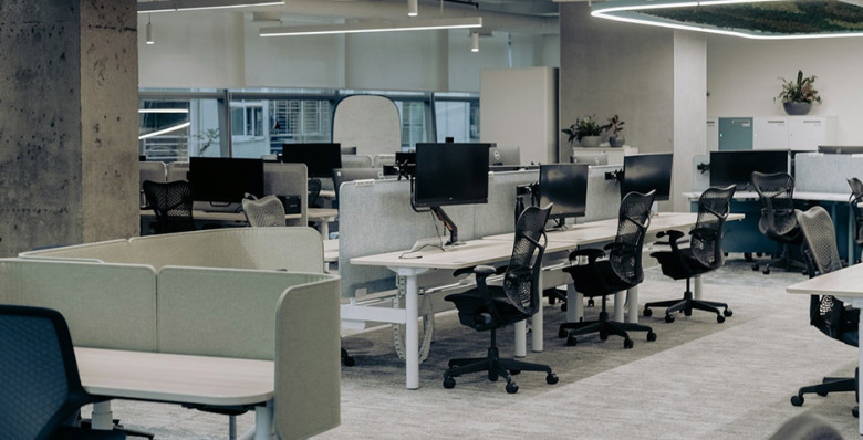 Платформы Glassdoor и Indeed заменят 1,3 тыс. сотрудников ИИ