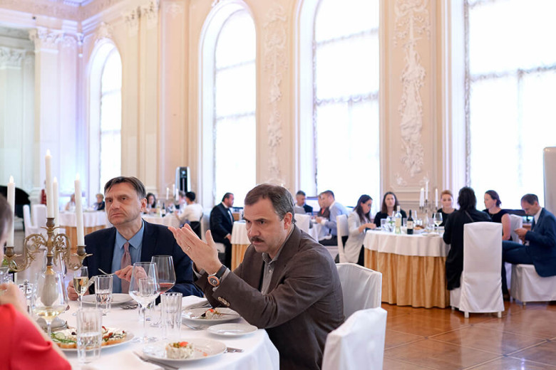 Медиатека журнала Эксперт