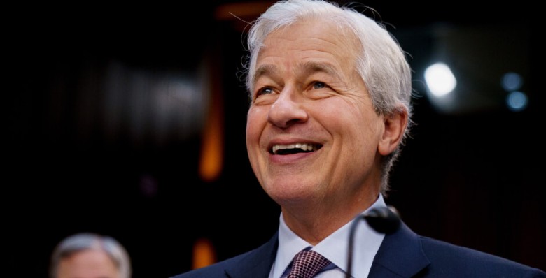 Глава JPMorgan заработал в 2024 году рекордные $39 млн