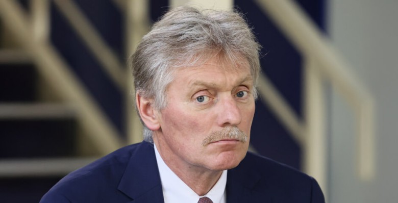 Дмитрий Песков отметил эрозию привлекательности доллара в мире