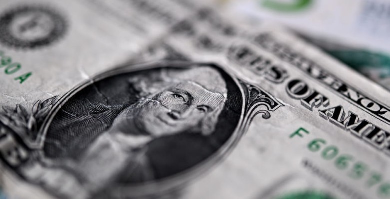 ЦБ увеличит объем продаж валюты почти до 5 млрд рублей в день