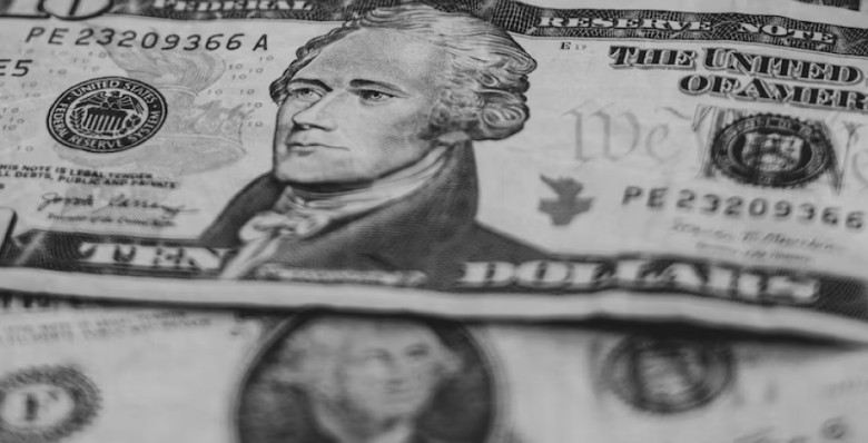 Российские инвесторы сократили портфель гособлигаций США до $28 млн