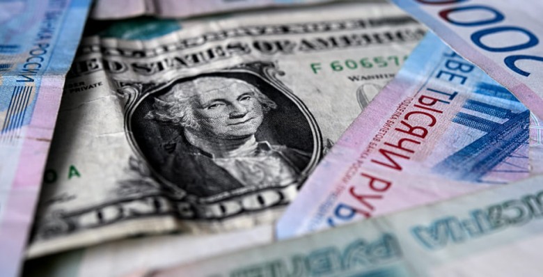 Курс доллара на Forex опустился ниже 100 рублей