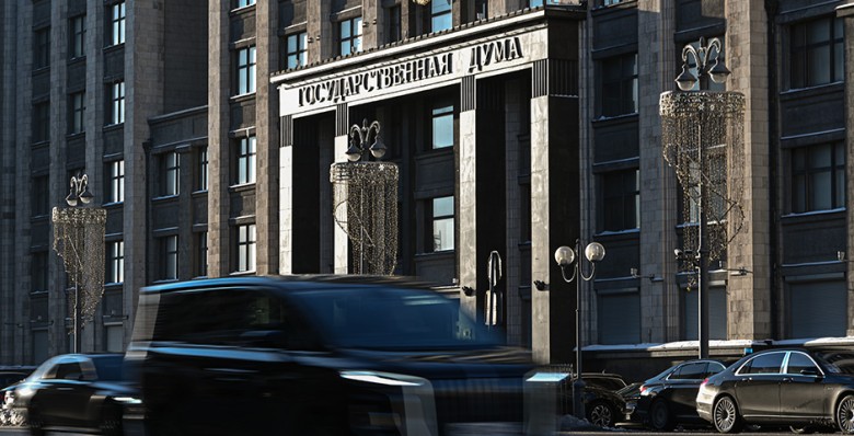 Госдума приняла в I чтении продление действия решений военкомов о призыве в армию
