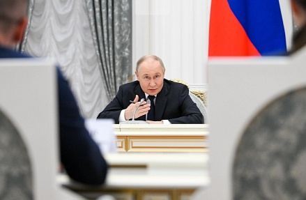 Президент пообещал подставить плечо