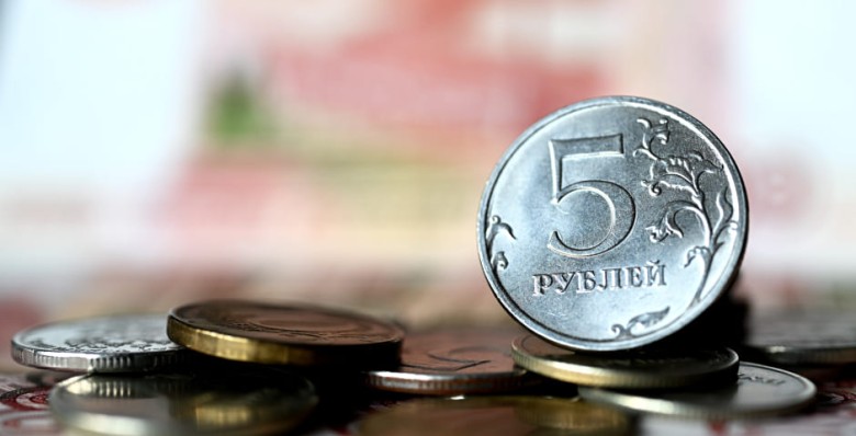 Банк России объяснил причины ослабления рубля в декабре