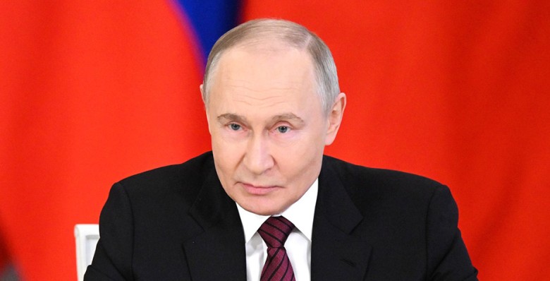 В Кремле назвали время телефонного разговора Владимира Путина и Дональда Трампа