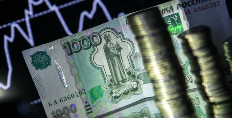 Граждане выбирают между кредитом и депозитом