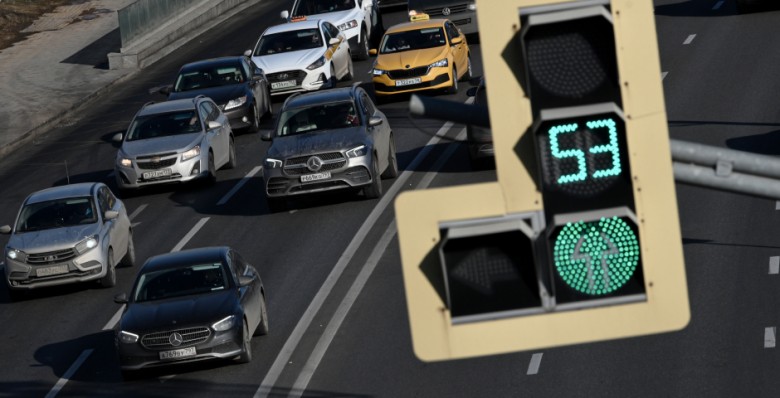 Рынок новых легковых автомобилей РФ в апреле вырос на 81,2% год к году