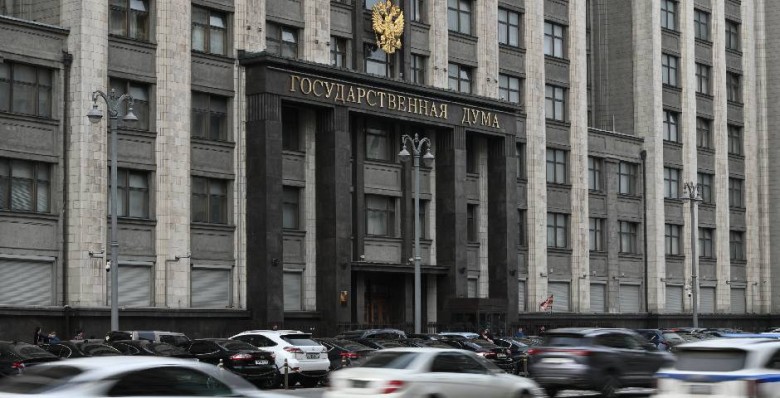 Госдума приняла закон об увеличении МРОТ до 22 440 рублей