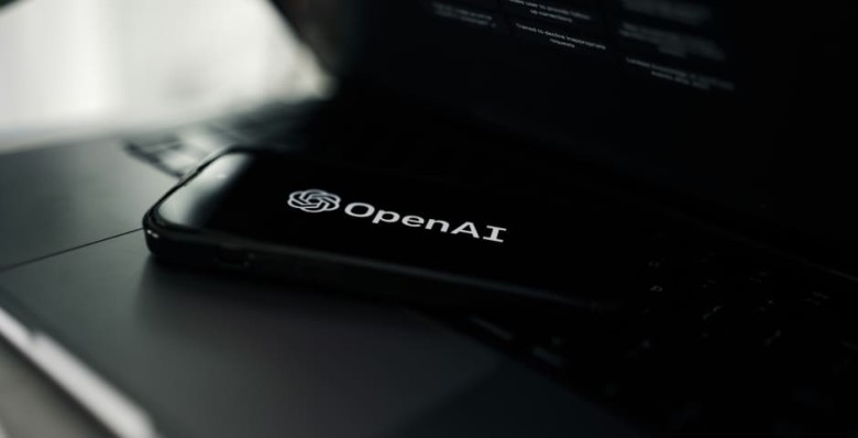 SoftBank может вложить до $25 млрд в OpenAI