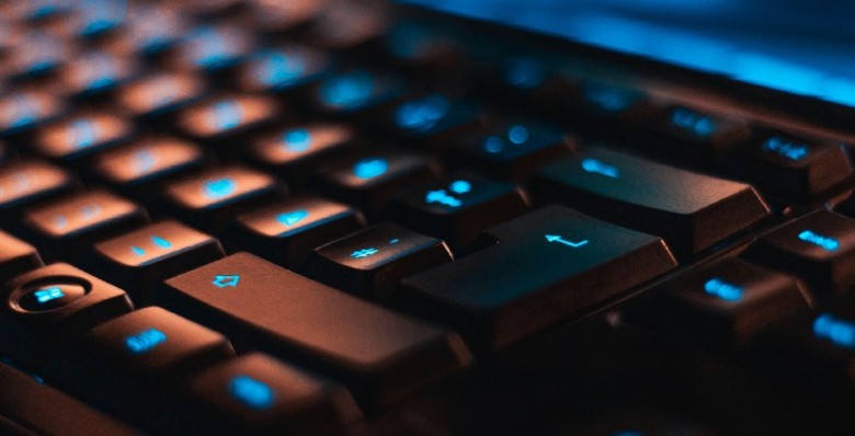 Роскомнадзор отразил за год почти 11 тыс. DDoS-атак
