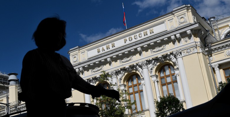 Кабмин и ЦБ введут новые механизмы против мошенников и урегулируют сервисы рассрочки